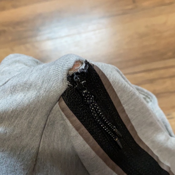 Nike Tech Fleece Joggers - Picture 11 of 14